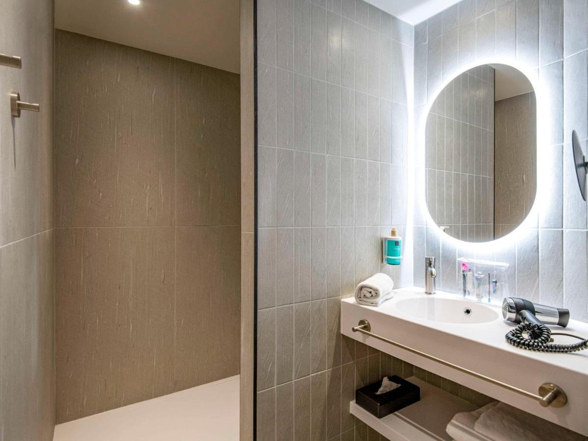 Hotel Novotel Arenas Aeroport 4*
